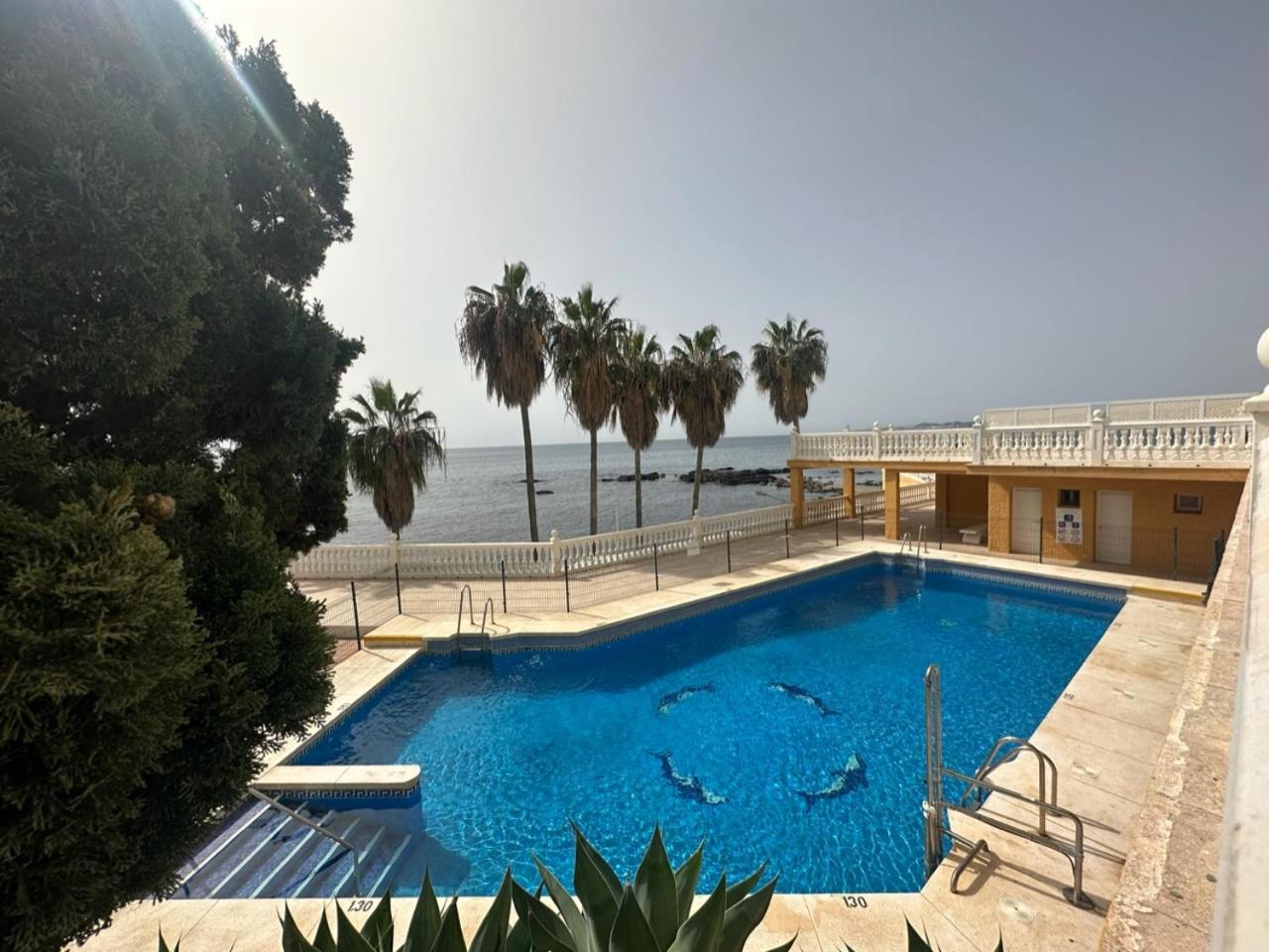 La Perla Beach Benalmadena Exterior photo
